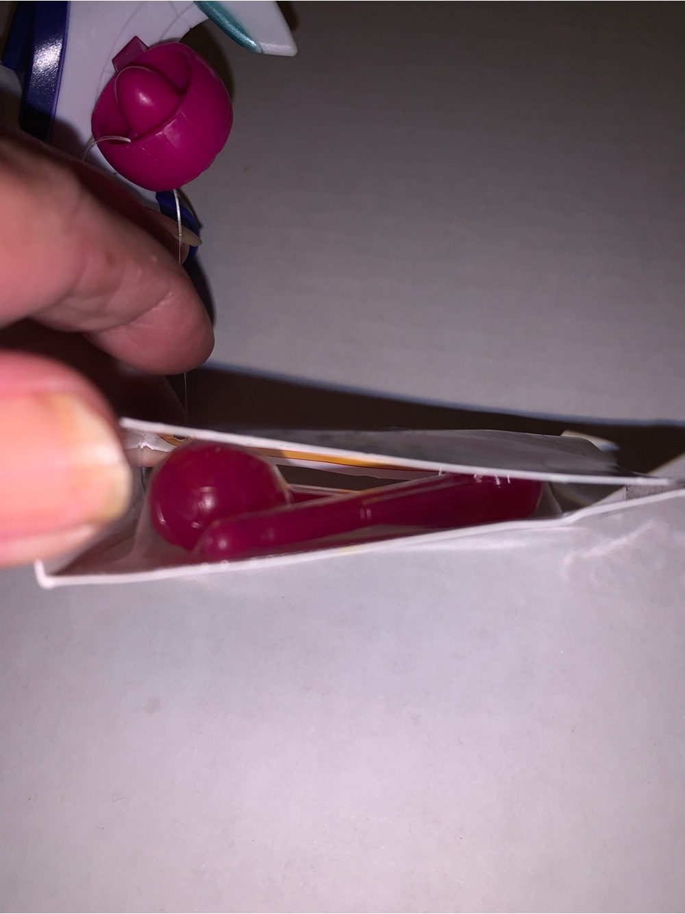 Marvel Ghost-Spider Web Dart Zoomer - White, Pink & Purple - Picture 3 of 4